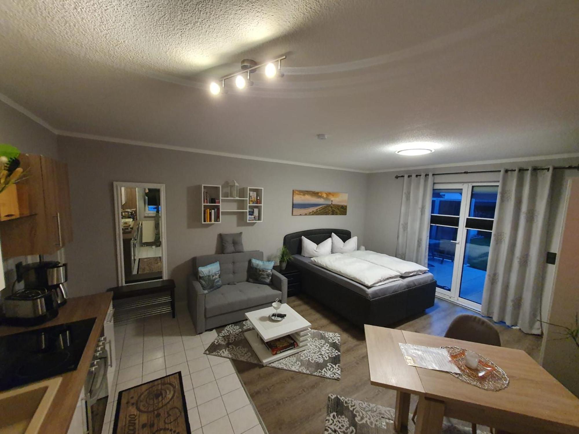Luna Apartment